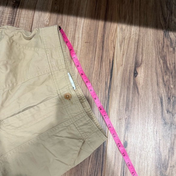 NWT Abercrombie & Fitch Curve Love Relaxed Fit Cargo Pants Tan - Picture 9 of 13